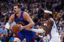 丹佛掘金主场惜败雷霆：多视角深度剖析2-2平局