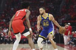 NBA季后赛：金州勇士为何能拒绝火箭逆转？这其中大有文章！