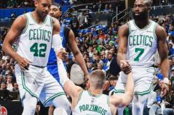 波士顿凯尔特人逆转魔术，锁定系列赛的主动权