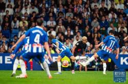 西甲｜巴塞罗那提前夺冠