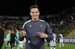 记者：佛罗伦萨联系了乌迪内斯，以尝试引进弗洛里安-托万