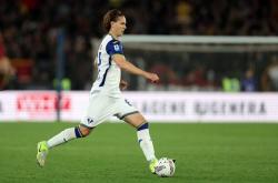 迪马：罗马报价维罗纳中卫吉拉迪，在追逐战中反超贝蒂斯