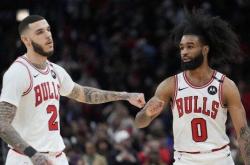 芝加哥公牛或考虑交易科比·怀特和朗佐·鲍尔