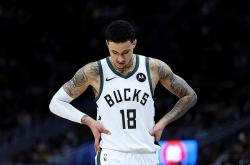 密尔沃基雄鹿计划调整阵容，难以实现交易目标