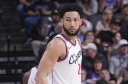 本西蒙斯拒绝纽约尼克斯的合同报价，职业生涯前途渺茫