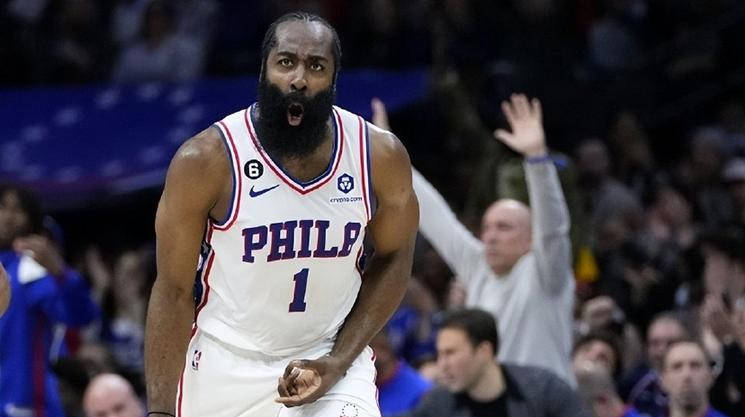 哈登加盟密尔沃基雄鹿！字母哥邀请共进晚餐