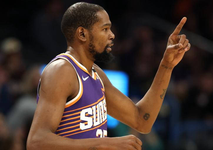 圣安东尼奥马刺朝气蓬勃,或组建超豪华三巨头阵容