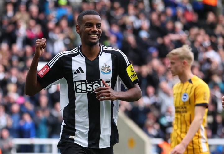 罗马诺：利物浦仍愿1.2亿镑买伊萨克！纽卡若改主意随时可谈