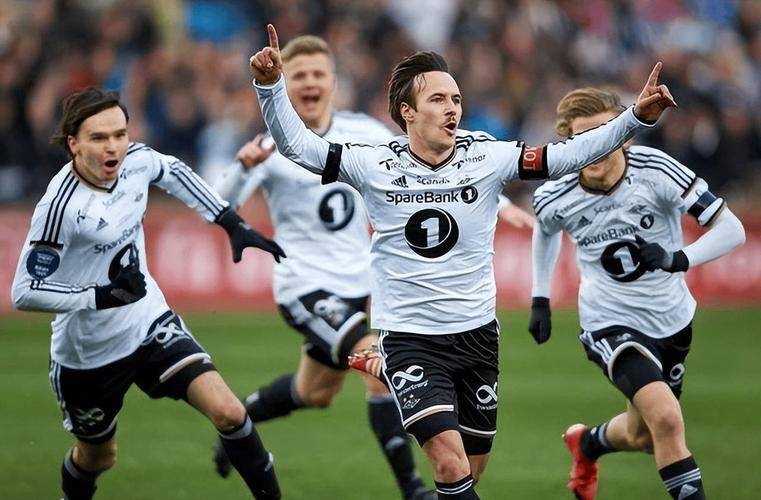 周日030 德甲 05-05 01:30 [7]美因茨 VS 法兰克福[3]