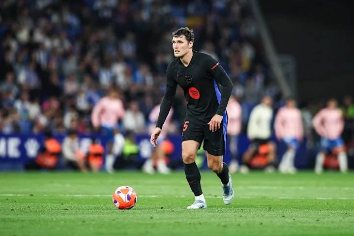 巴塞罗那精简中后卫，阿劳霍斩钉截铁表忠心