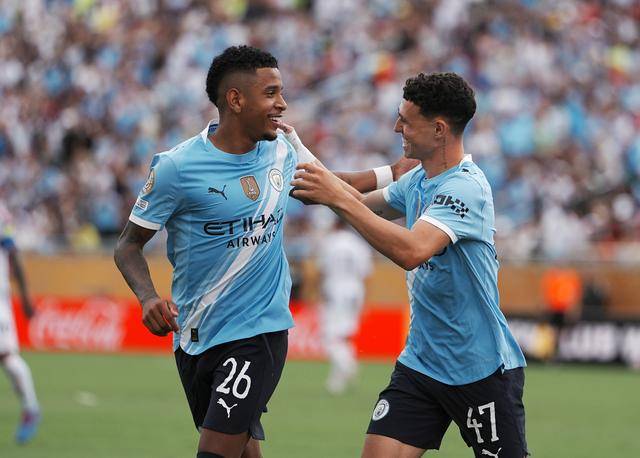 世俱杯小组赛:曼城胜尤文图斯